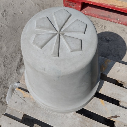 бетонный ограничитель