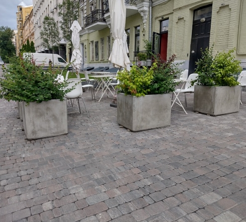 вазон з бетону вуличний Київ