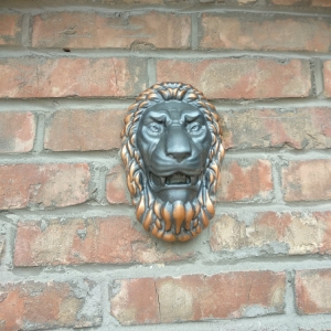 накладна голова Лева